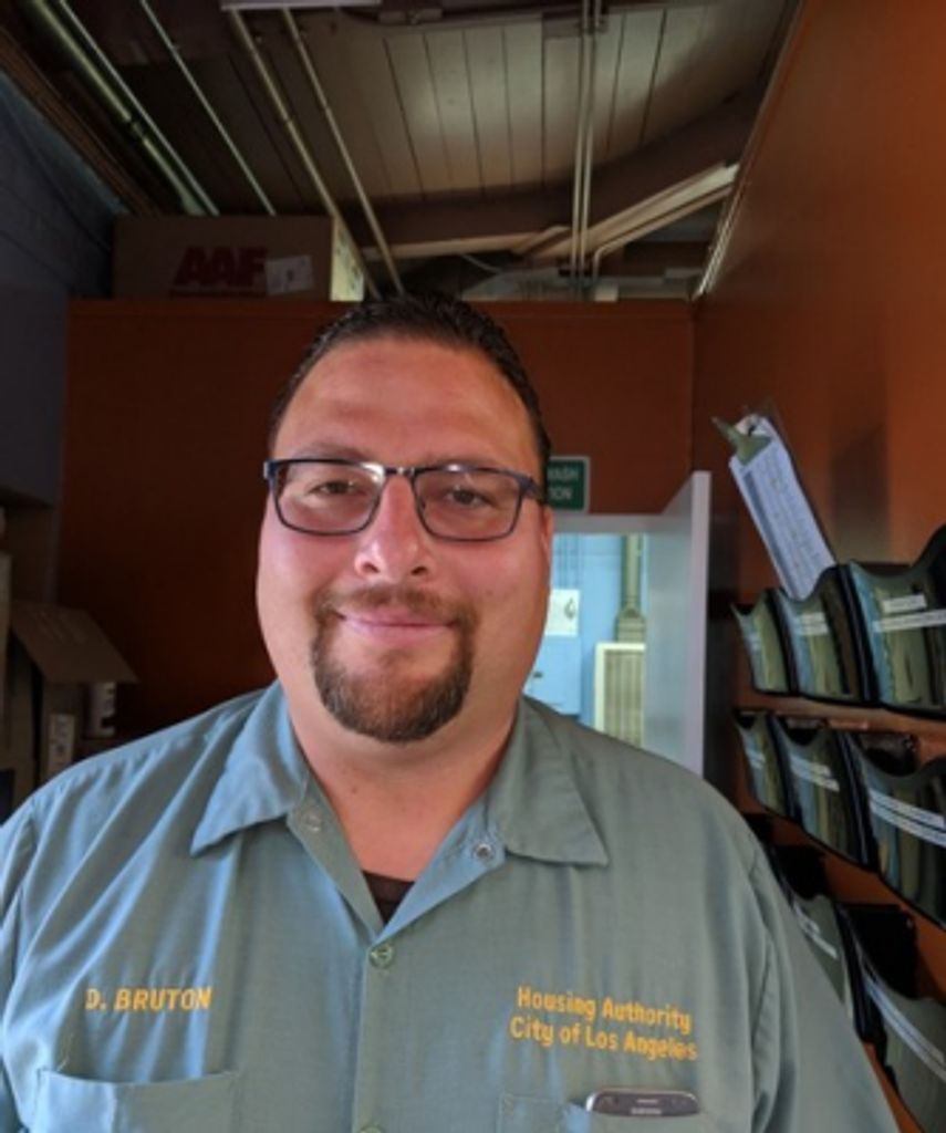Dobie Lee Bruton Jr. Profile Photo