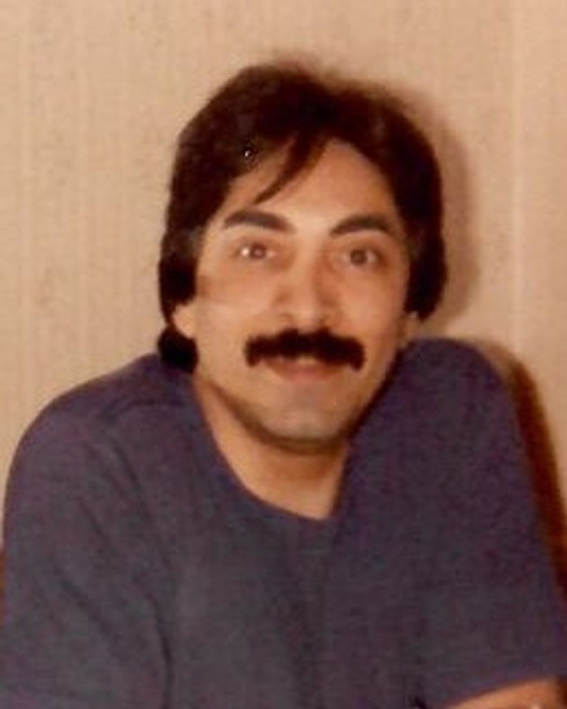 Robert Frank Santos Profile Photo