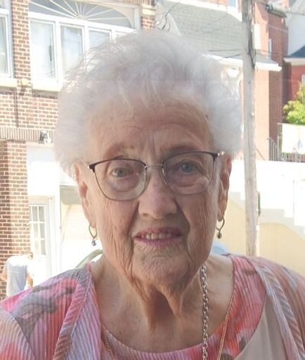 Marie H. Faryna Profile Photo