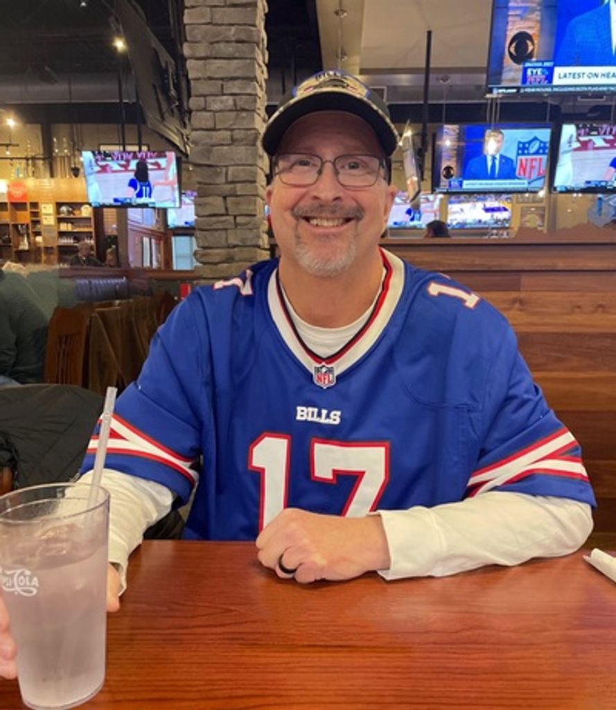 Richard Connell Levan Profile Photo