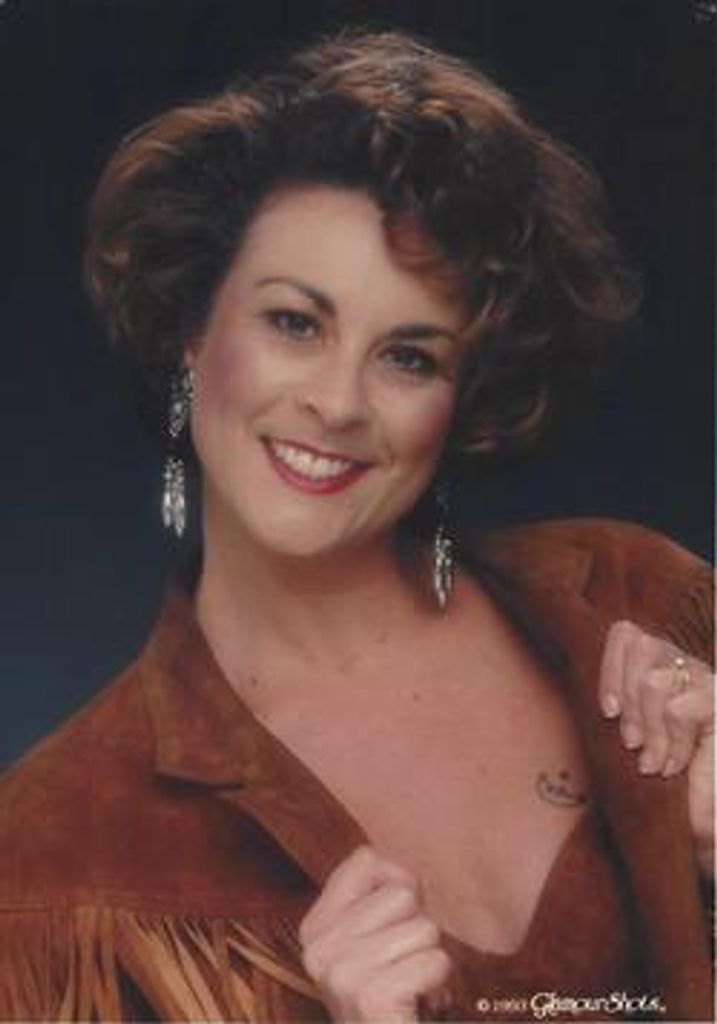 Carlota Lacey