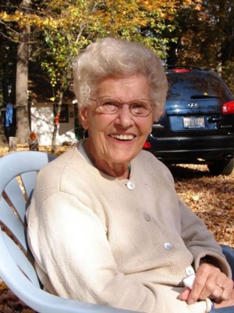 Dorothy "Kris" Helgeson