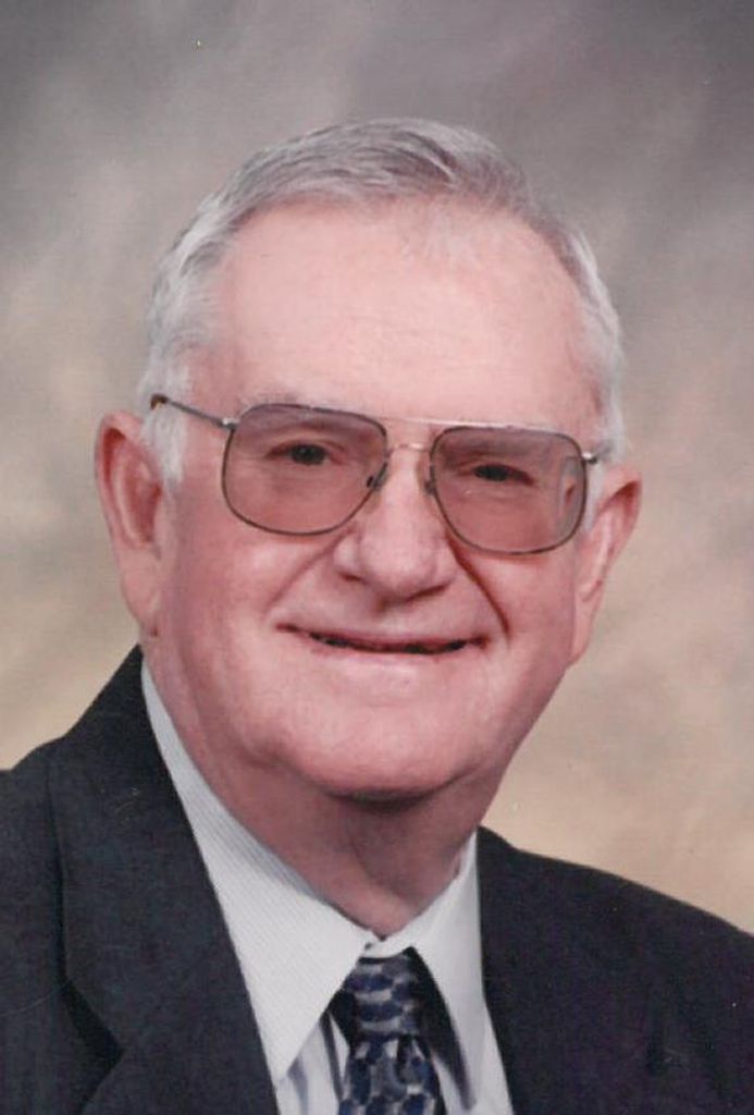 Thomas Edwin Roberts Profile Photo