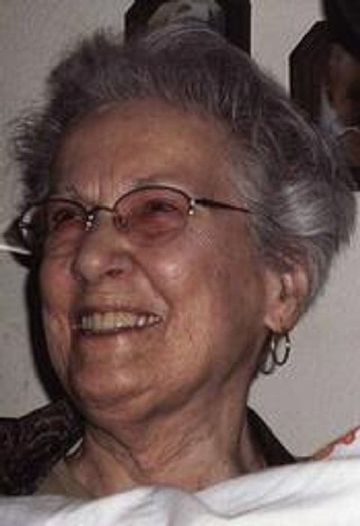 Virginia "Jne" Evans