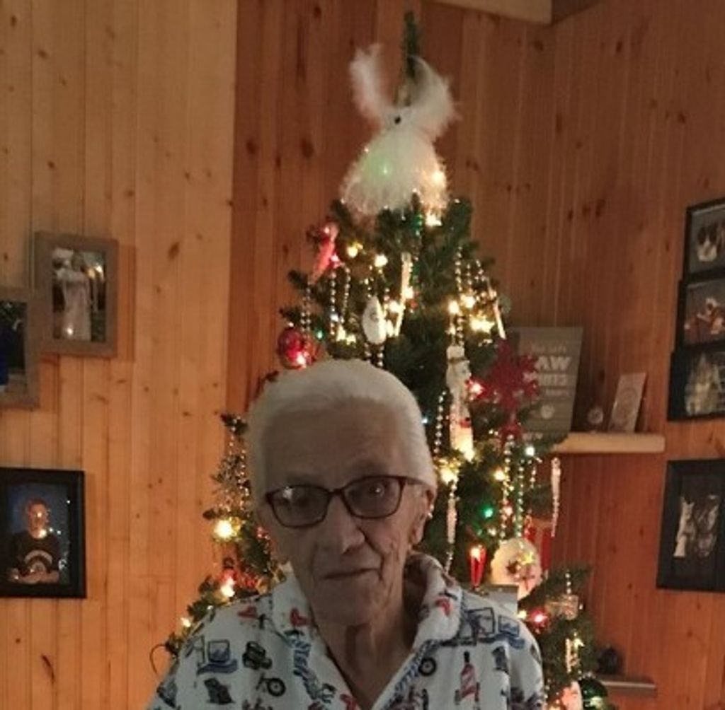 Edith Mae Thornhill (Sparkes) Profile Photo