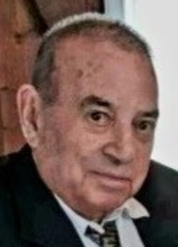 Eduardo R. Barata Profile Photo