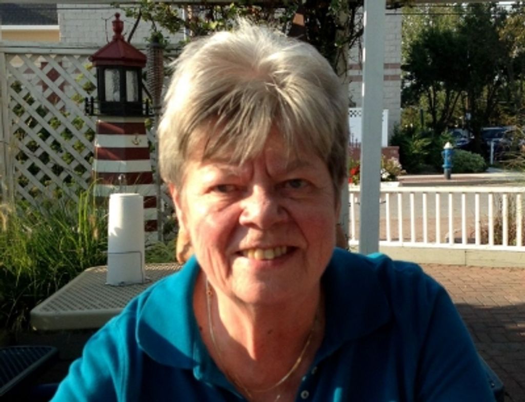 Mary Ann Mozzone Profile Photo