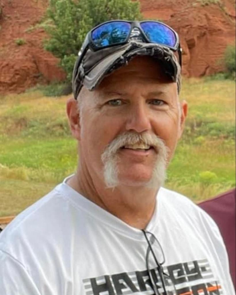 Robbi "Rob" L. Mizner