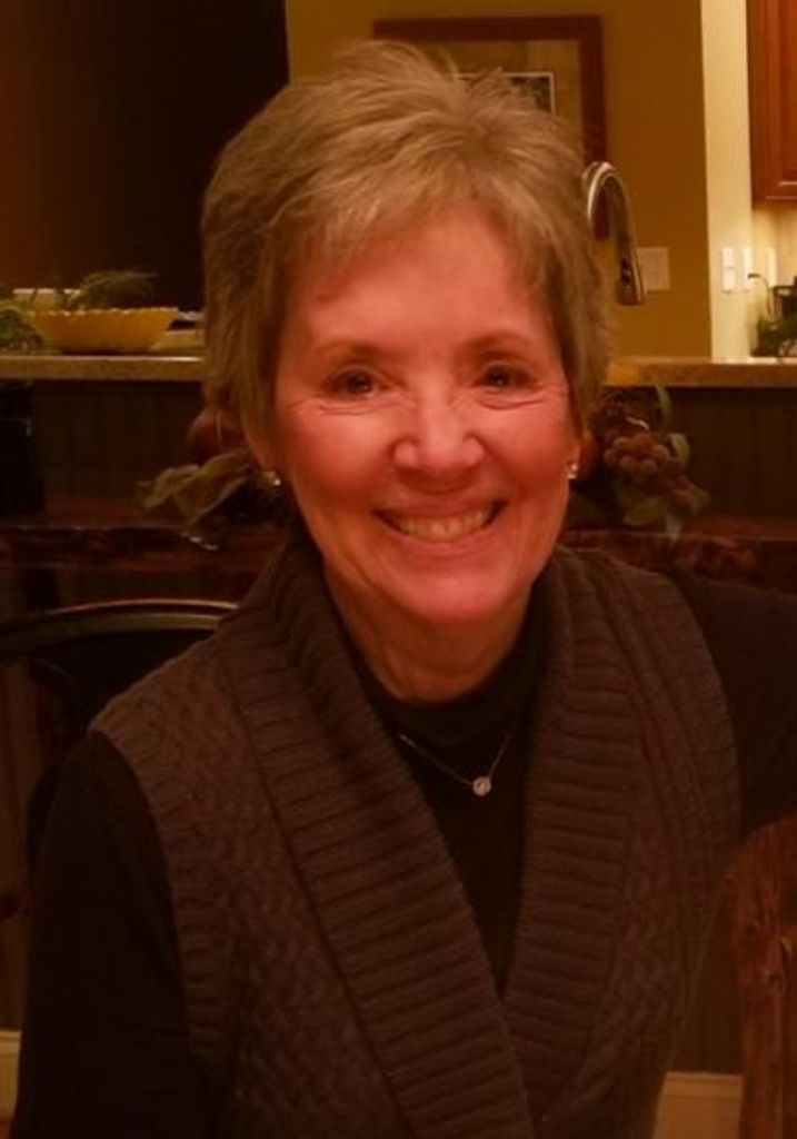 Nancy Von Holle Profile Photo