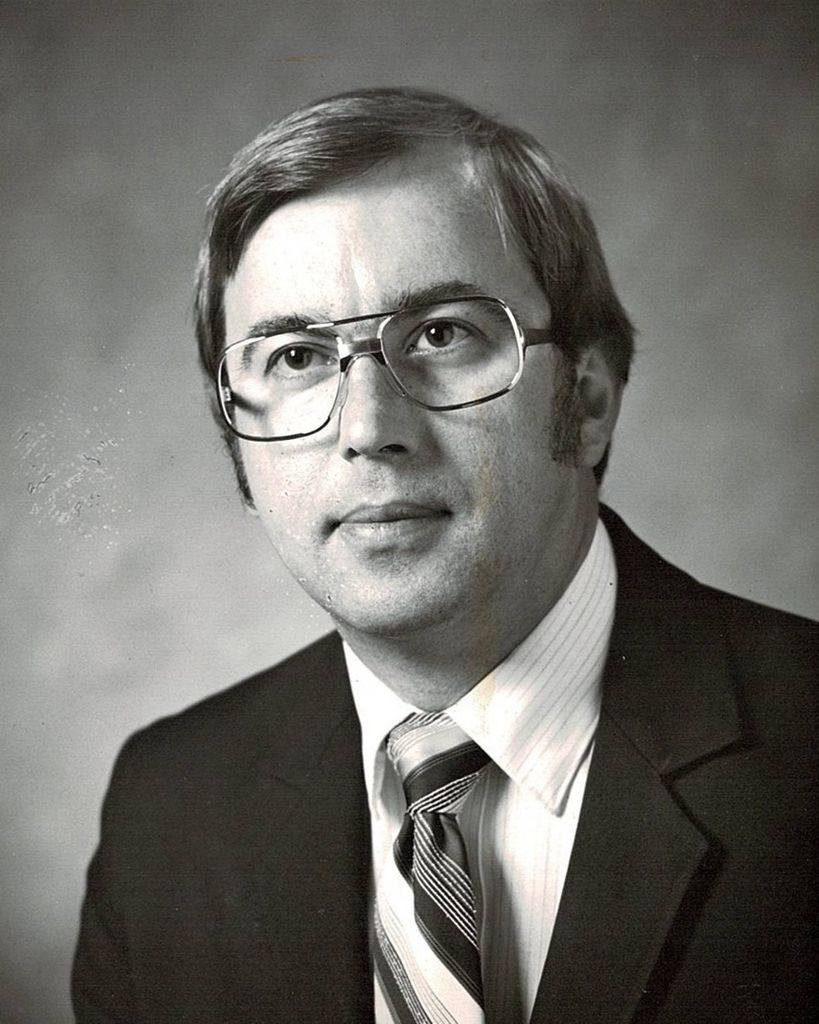Stanley G Campbell