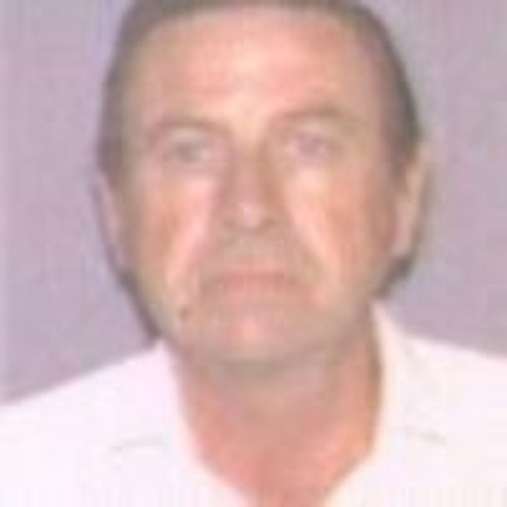 Ralph E Reeves