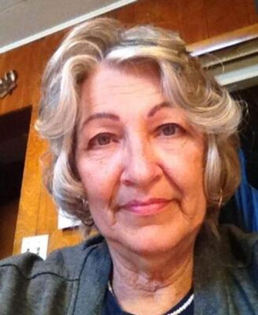 Gloria Lynn Gonzalez Profile Photo