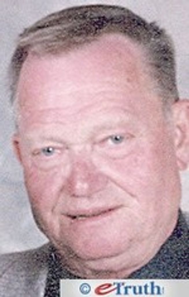 Leamon V. "Lee" Holt