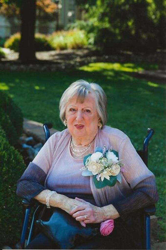 Marie E. Evangelista Profile Photo