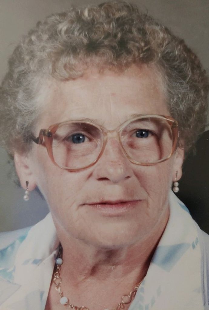 Delores L. Hackenberg