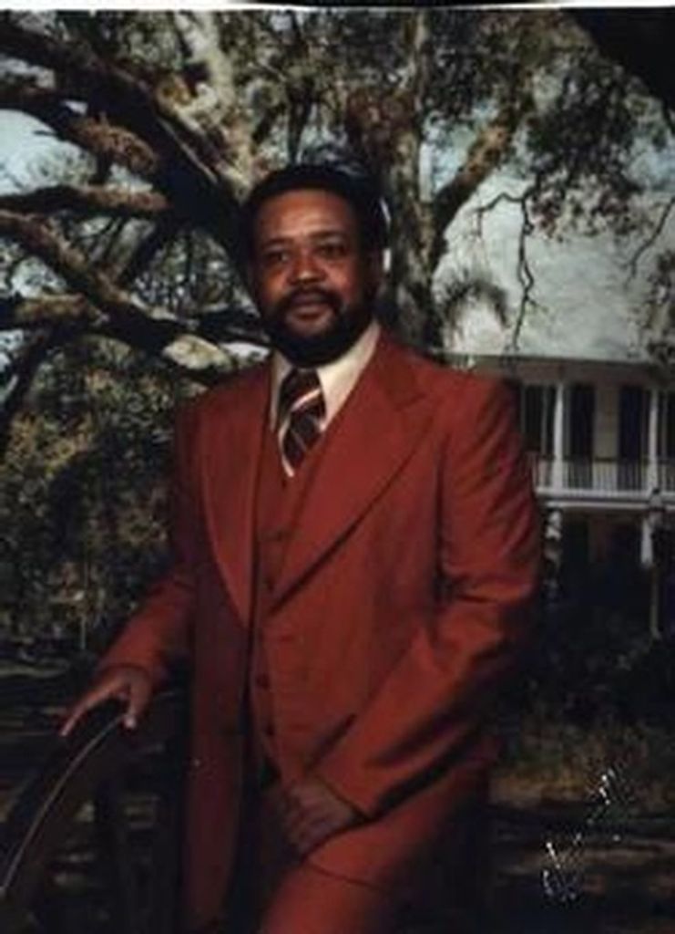 Milton Cook, Jr. Profile Photo
