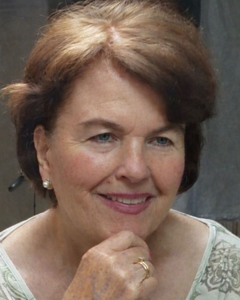 Elizabeth Canigiani Profile Photo