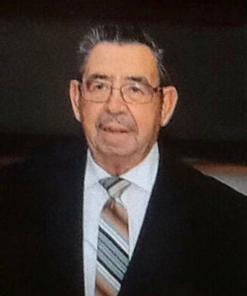 Manuel Garcia Profile Photo