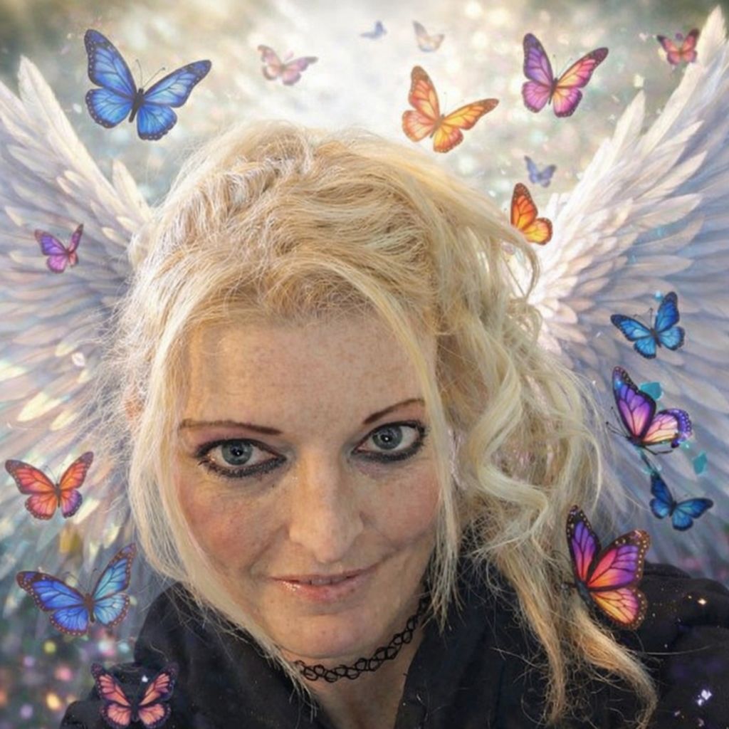 Charlotte Nicole Mcmillan