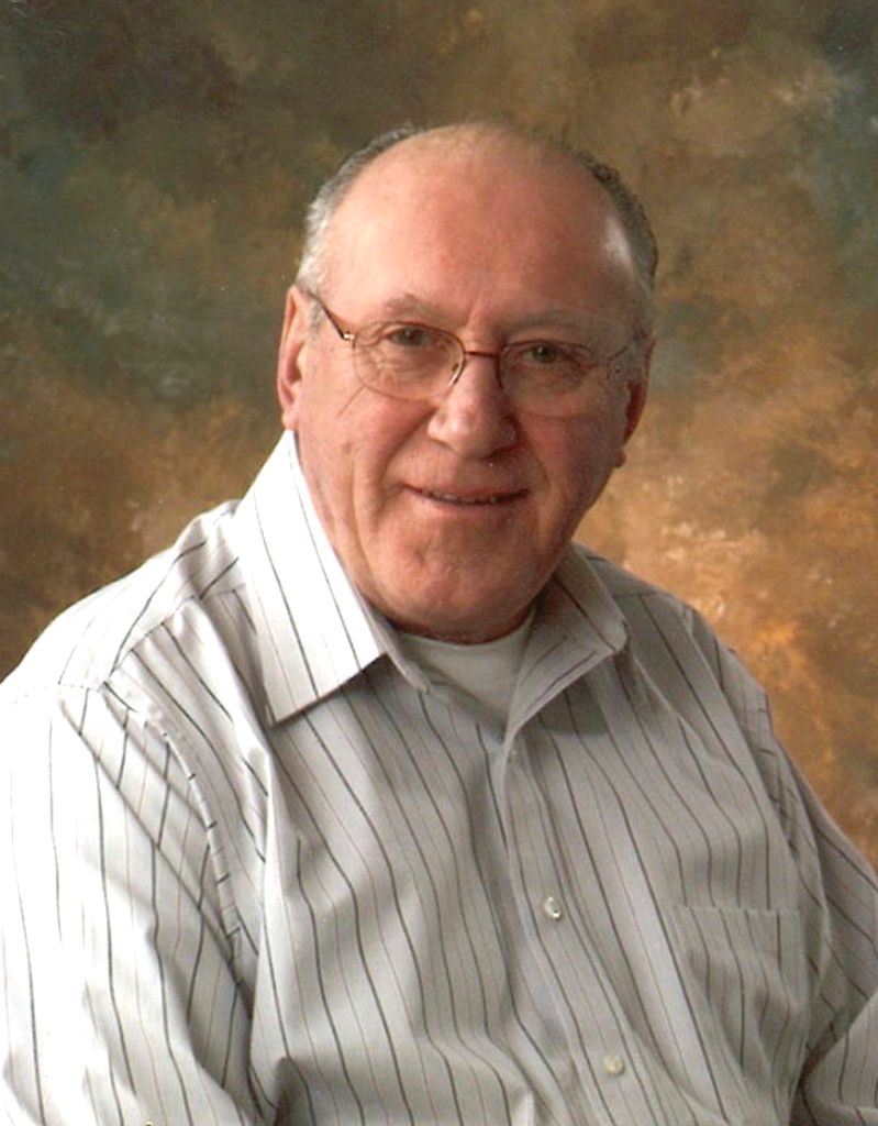 Maynard C. Walecka Profile Photo