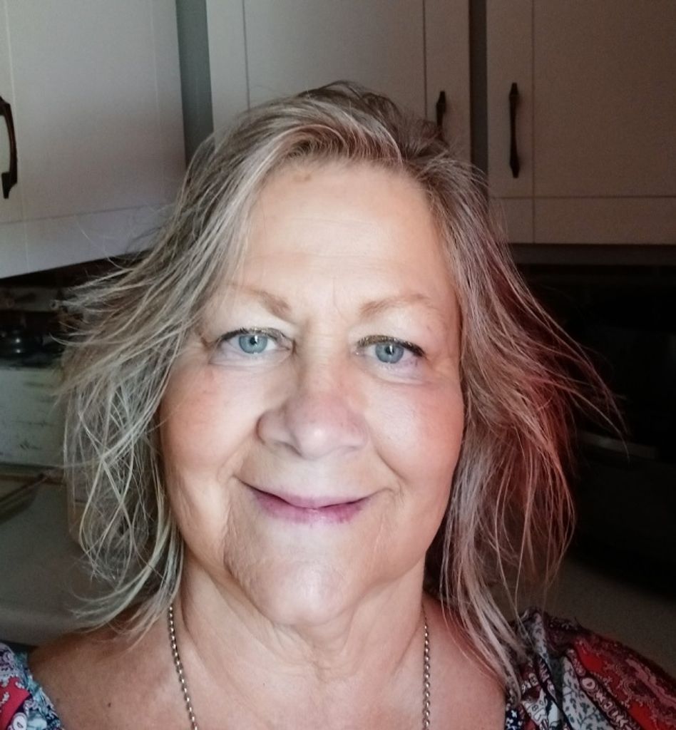 Elizabeth "Beth" E. (Burich)  Donnelly