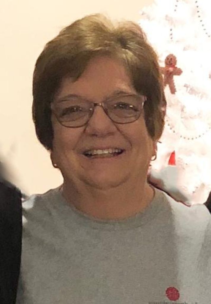 Lucy Evans Johnson Profile Photo