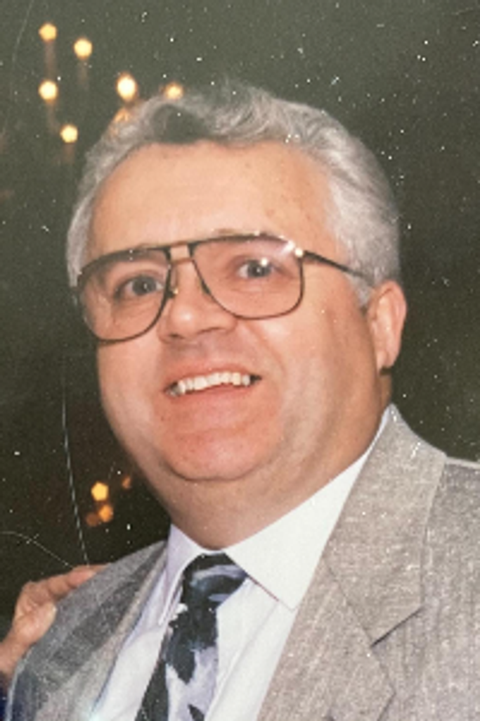 Robert J. "Bob" Mcgovern Profile Photo