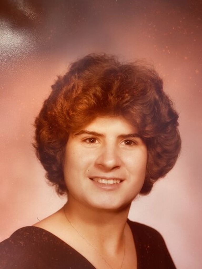 Theresa Louise Pelletier Profile Photo