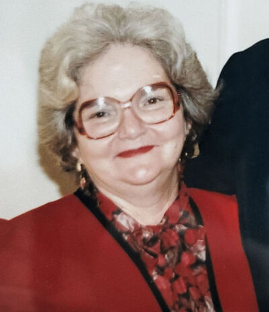 Lena Leonard Profile Photo