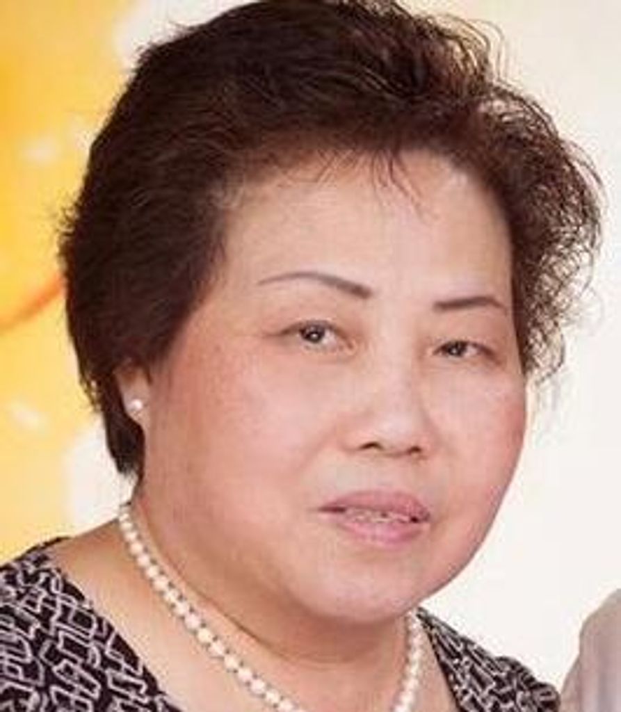 Binh Lam 林  陳  雲  屏