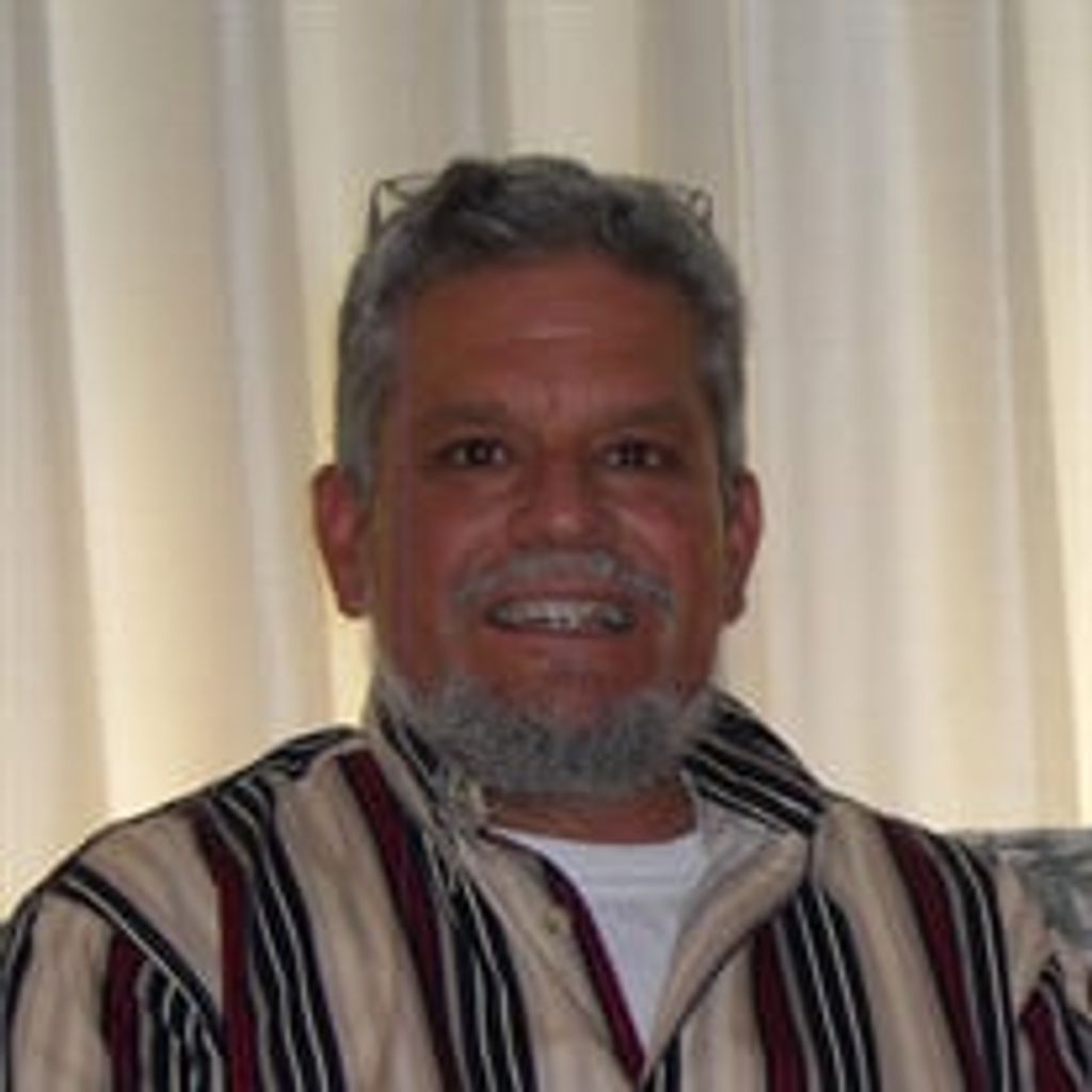 Christopher Ernest Descoteaux