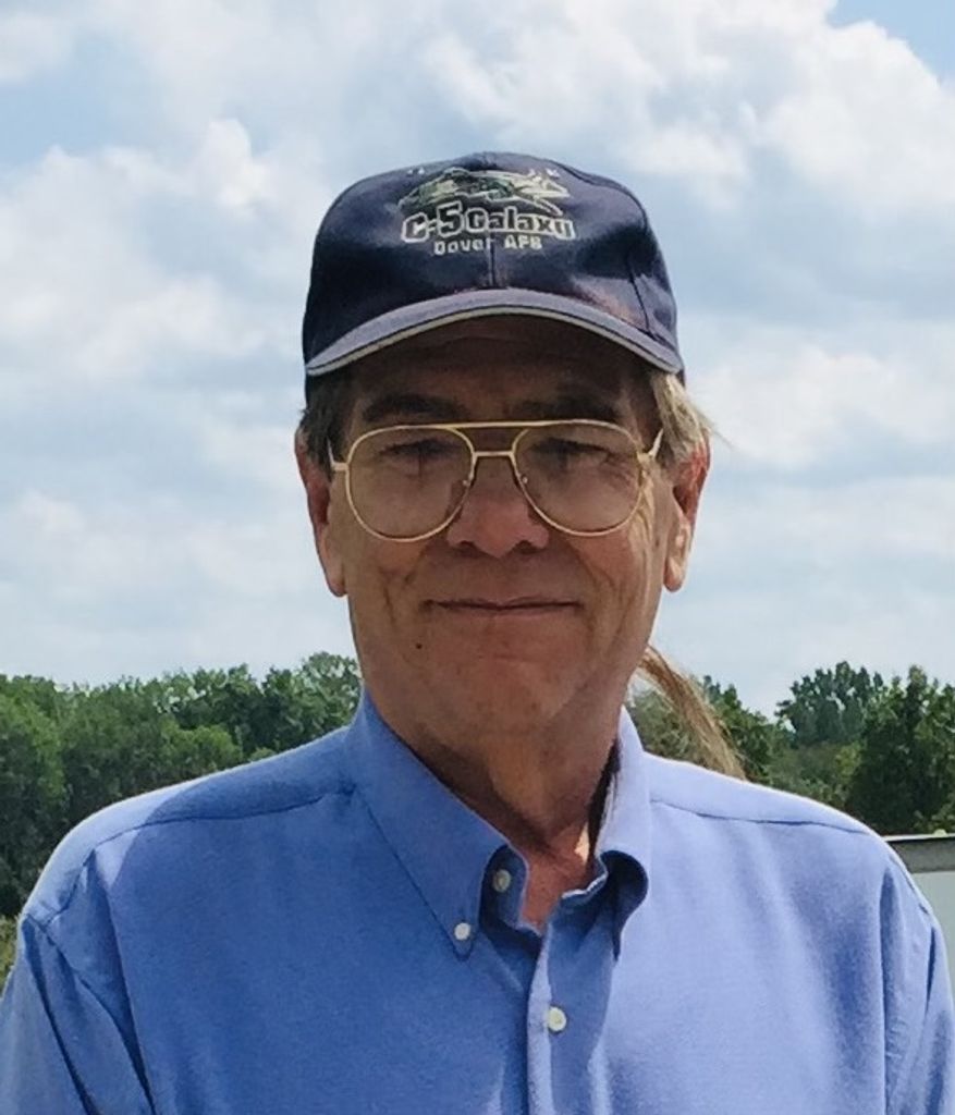Lorentz R. "Larry" HINRICHSEN