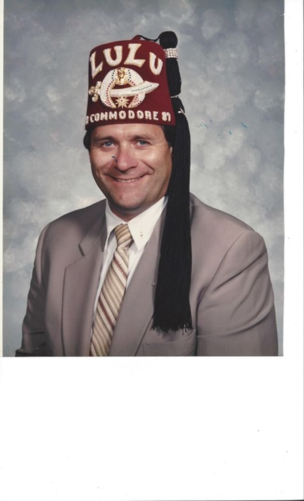 Roy L. Knauth Profile Photo