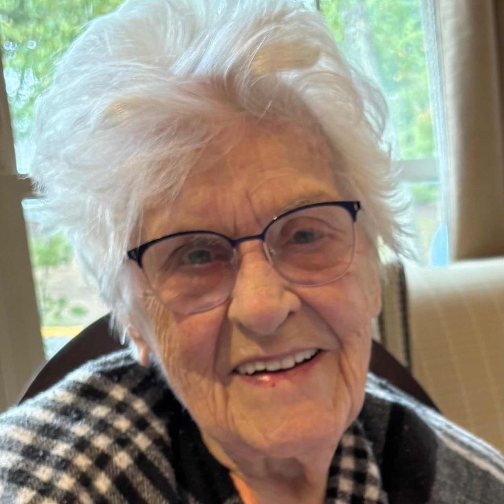 Elaine Mercer Profile Photo