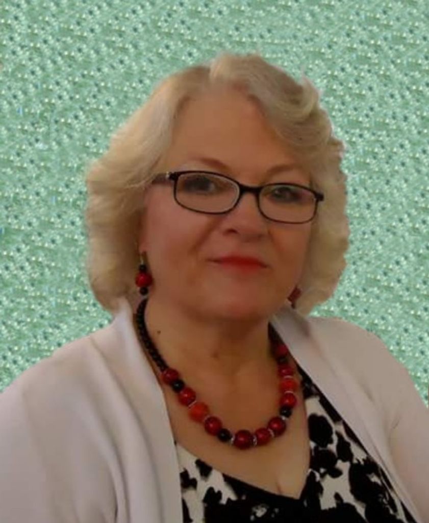 Doris Lyvers