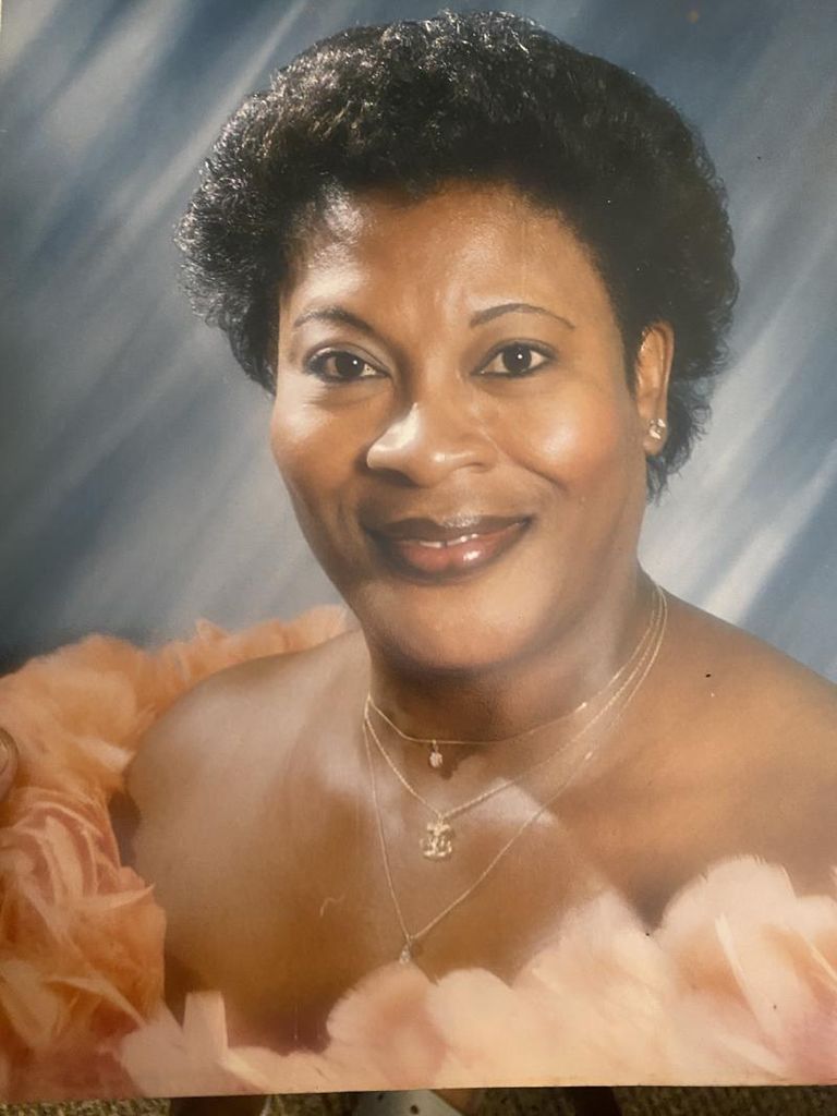 Flora Nickalson Profile Photo