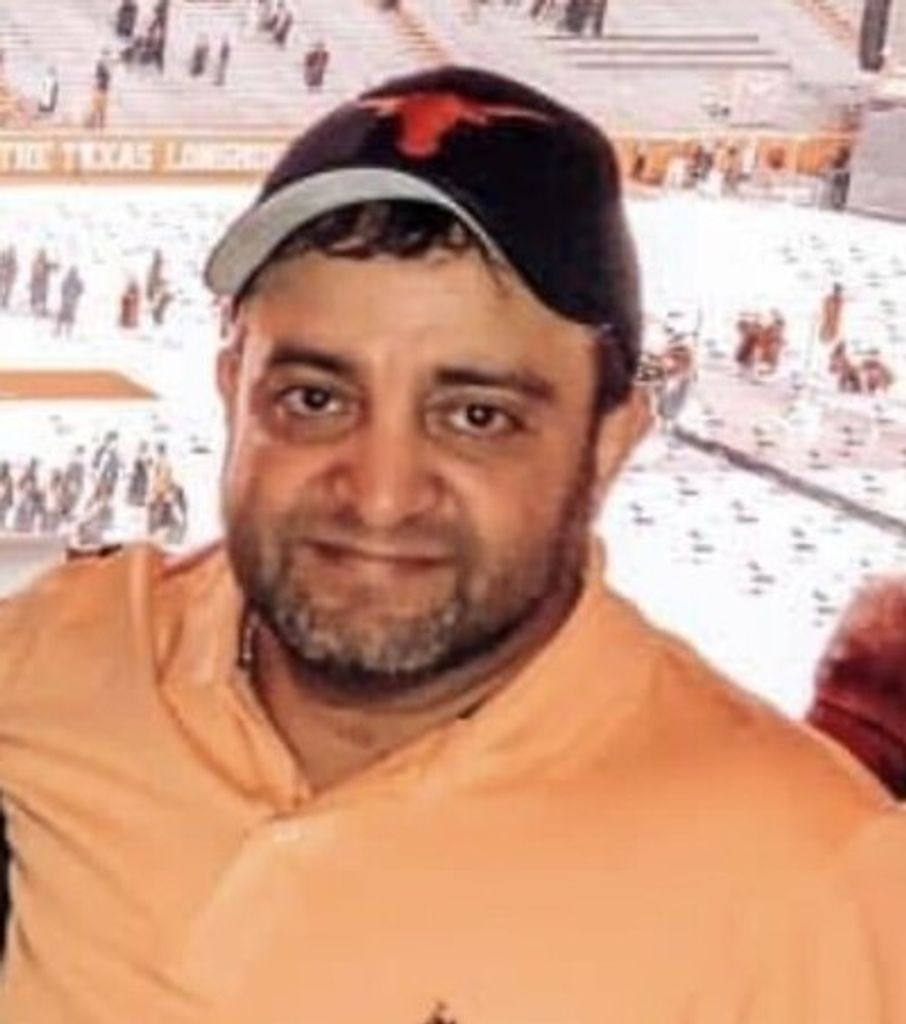 Michael Ray Moreno Profile Photo