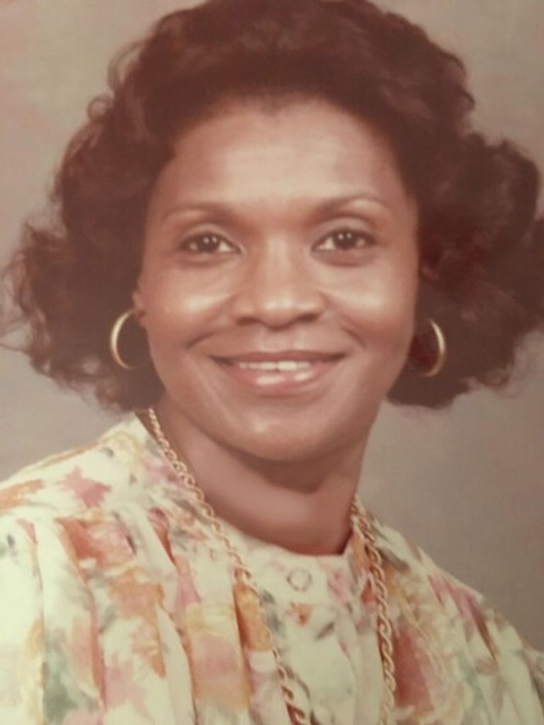 Dorothy Phillips Profile Photo