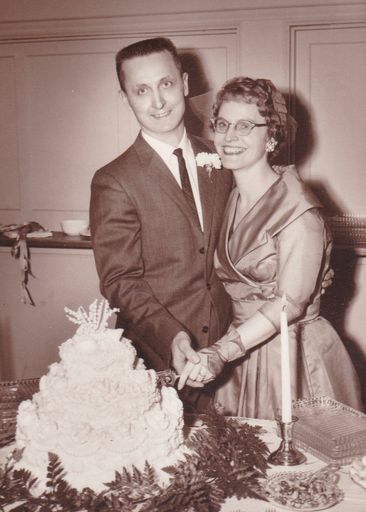 Bonnie Cashen photo gallery thumbnail 2 of 17