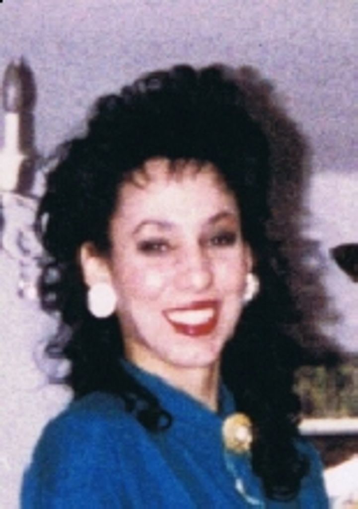 Gina M. (Gomes) Hodo