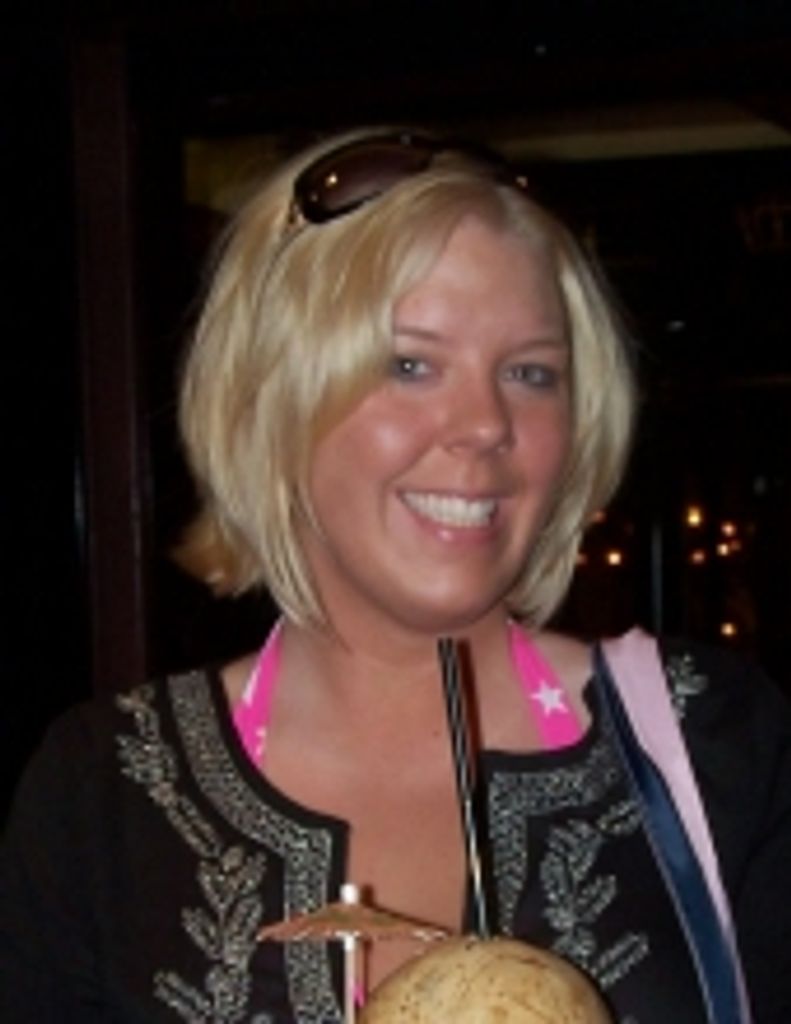 Danielle Nicole Holloman Profile Photo