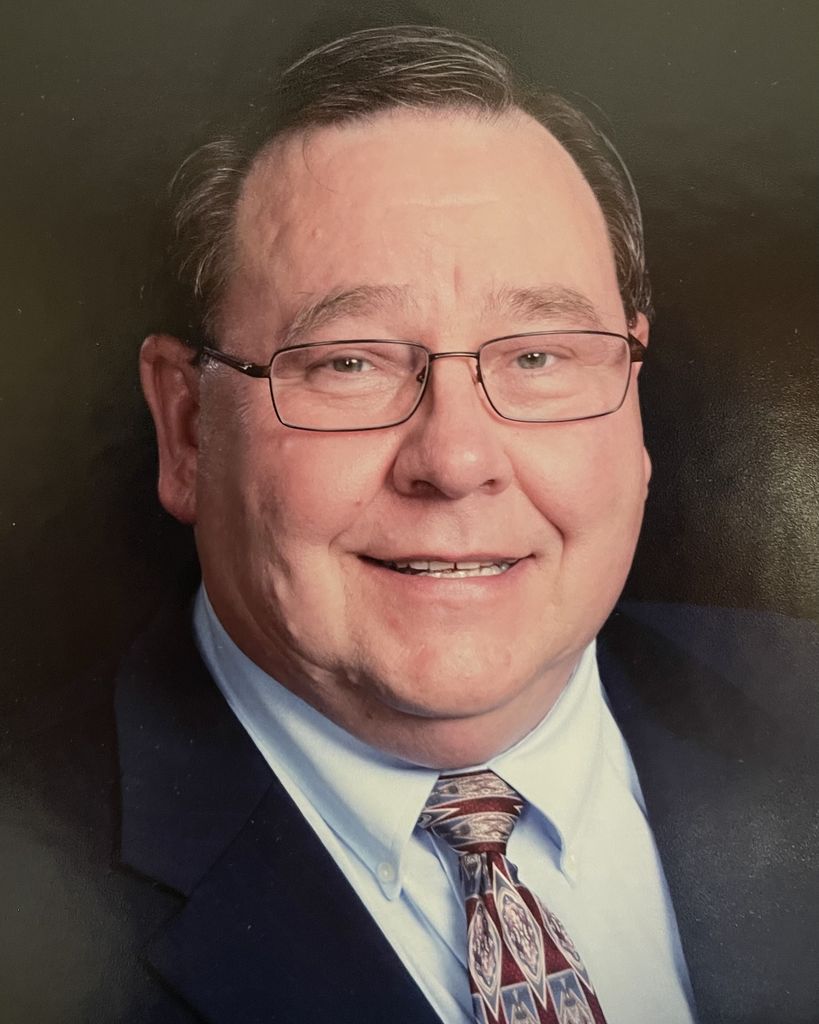 Charles Roberts Profile Photo