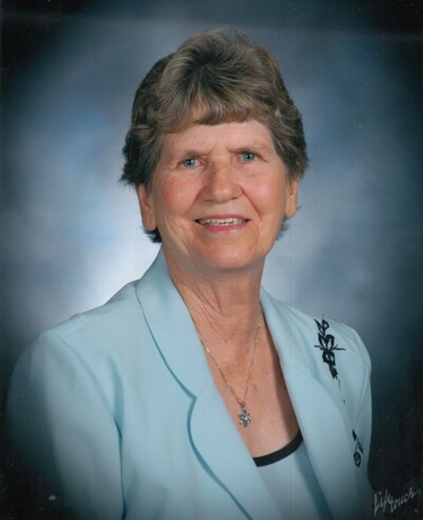 Ruth Williamson Profile Photo