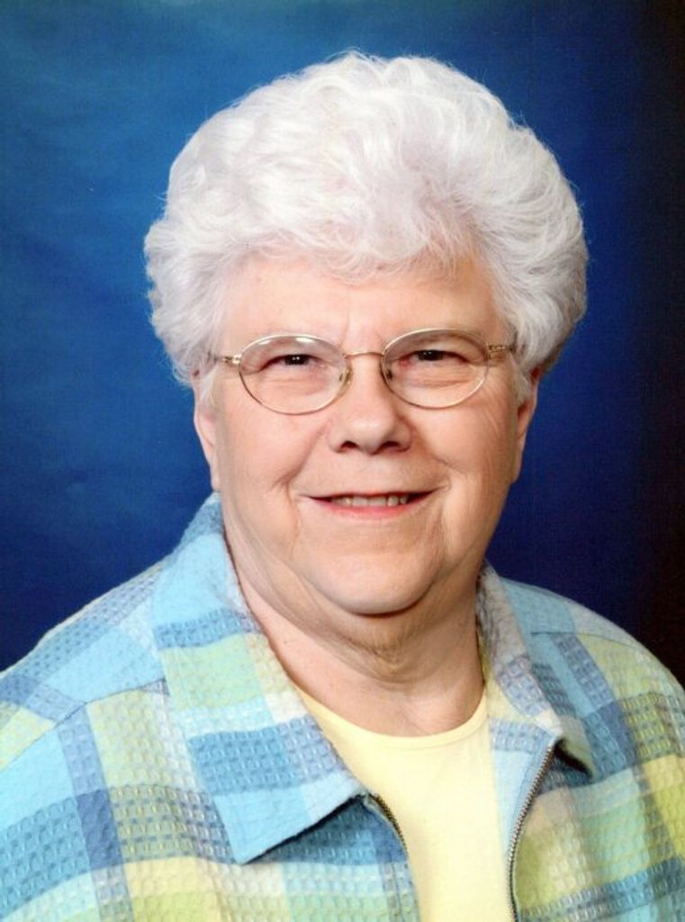 Phyllis Reynolds Profile Photo