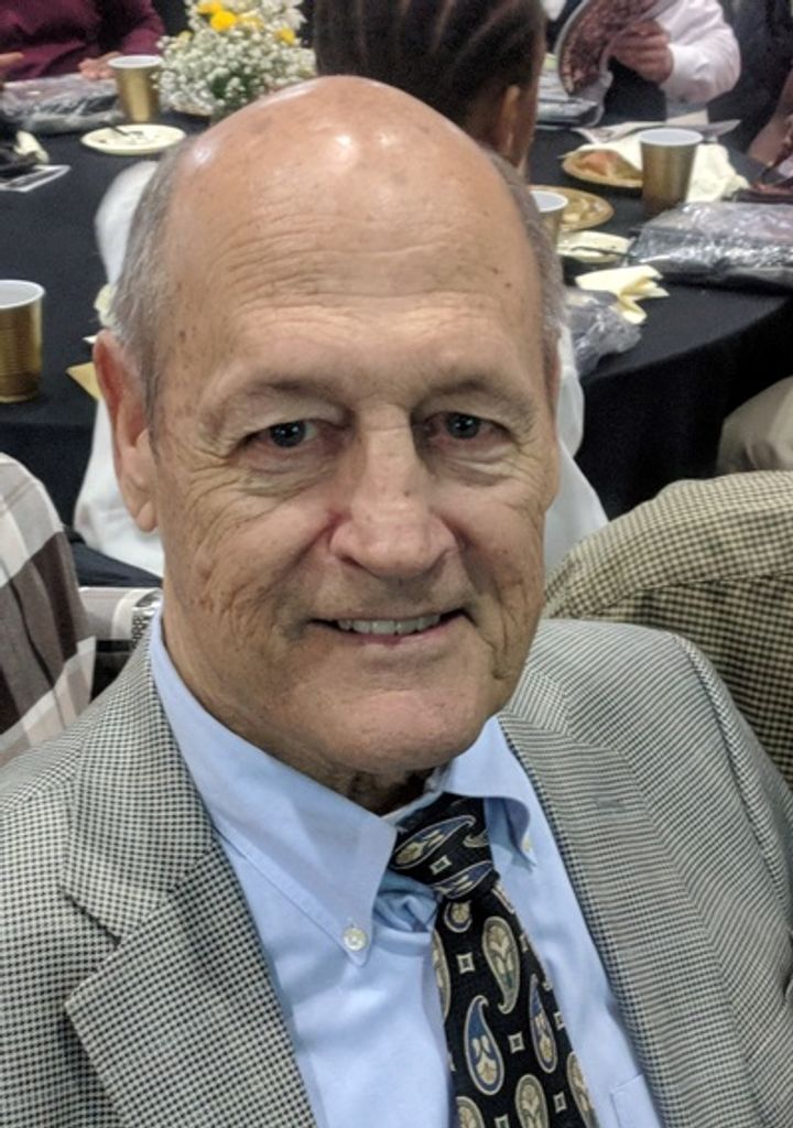 Leonard "Len" M. Hauss Profile Photo