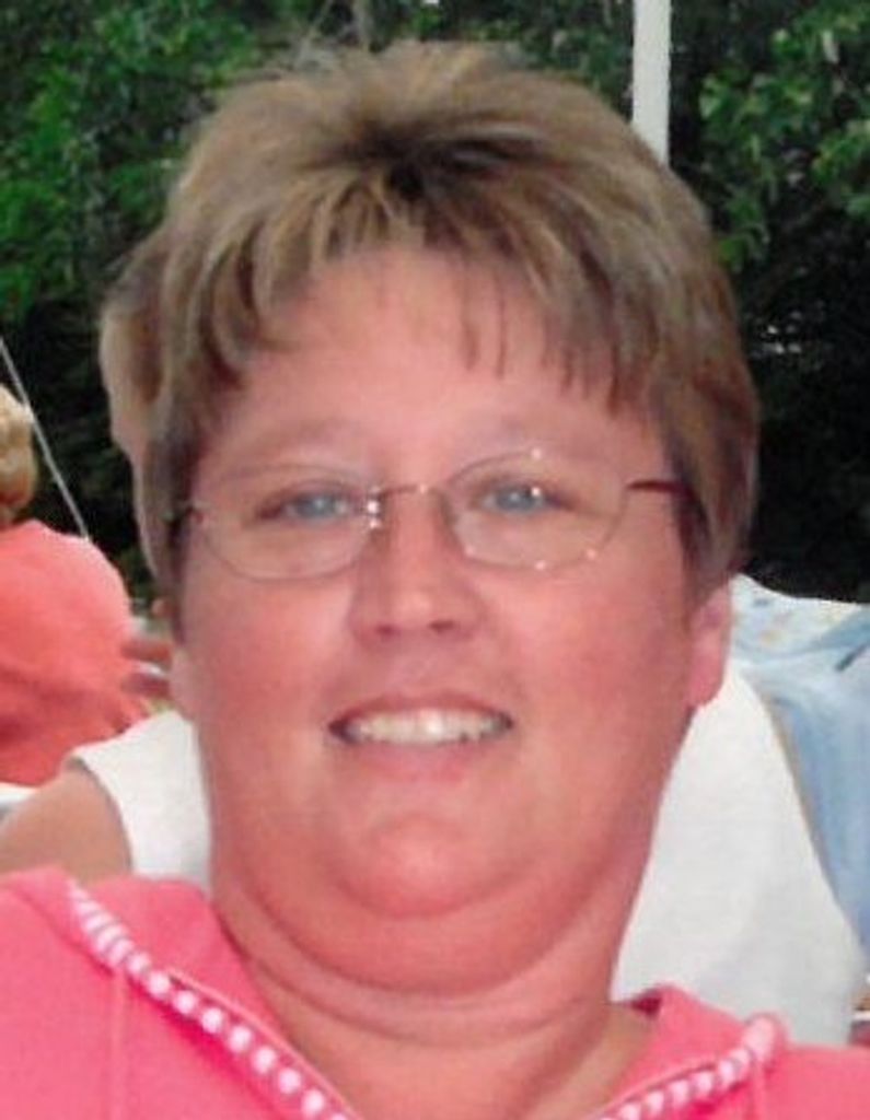 Patricia M. (Warnimont)  Warnecke