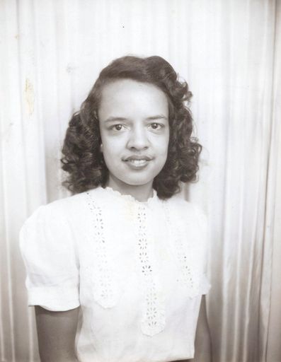 Gertrude Crenshaw photo gallery thumbnail 24 of 64