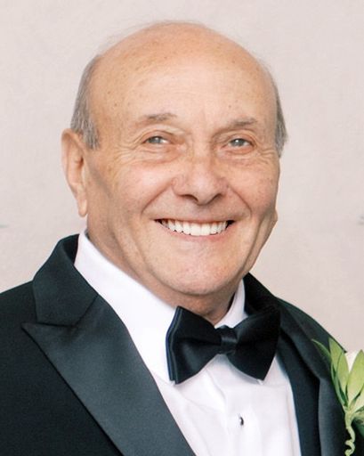 Mario Capozzolo's obituary image