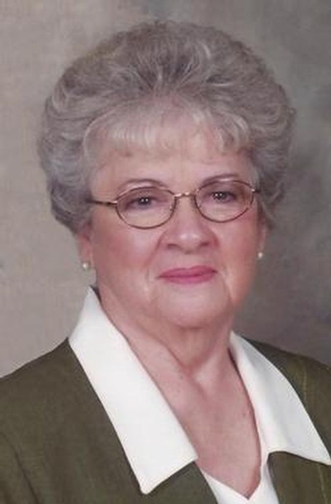Darlene M Marohl