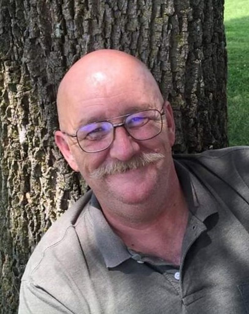 Donald Coomer Profile Photo